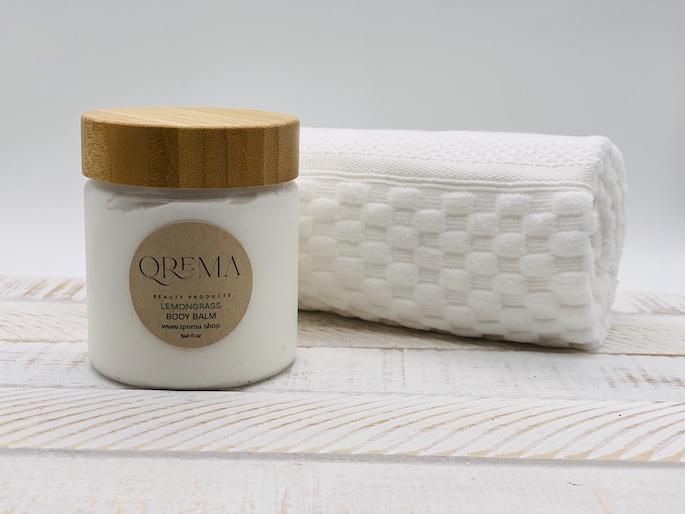 8oz Lemongrass body balm. It moisturizes your skin. Hydrate your skin with all natural skincare products.